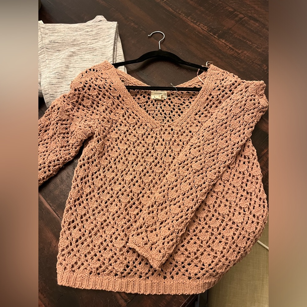 Size 7 Rose colored sweater